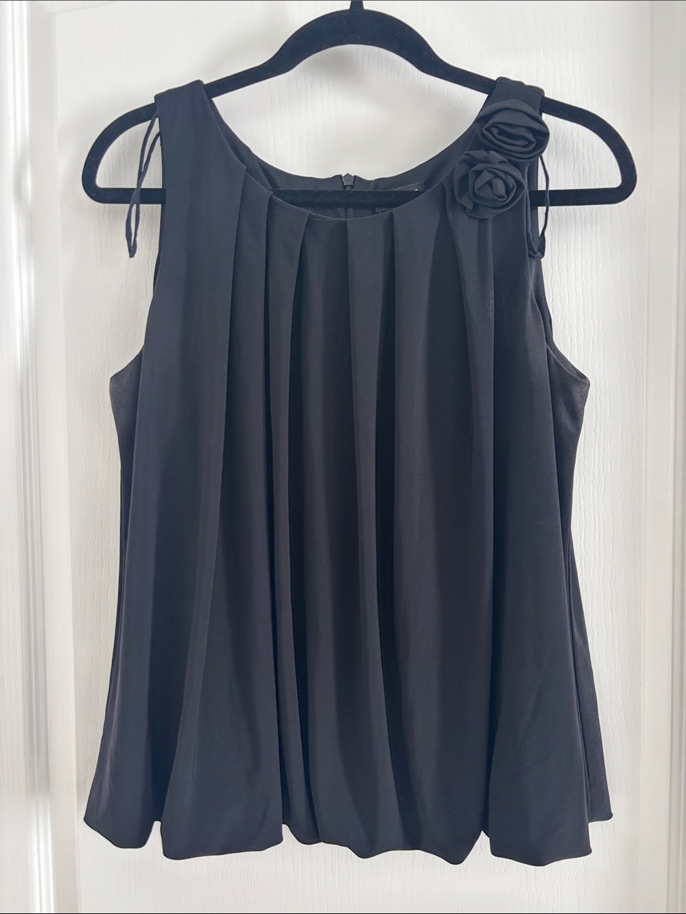 MSK Black Sleeveless Bubble Top with Rosette Shoulder